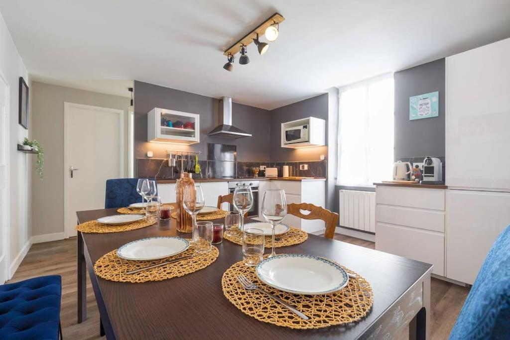 Le Duplex Des Ducs Apartment Dijon Exterior photo